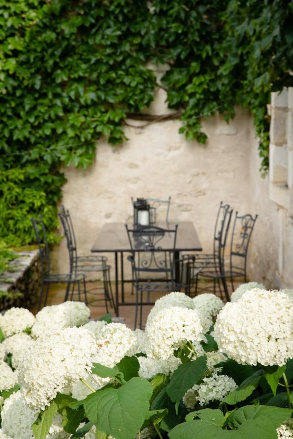 La Croix Des Granges Bed & Breakfast Chapdeuil Exterior photo